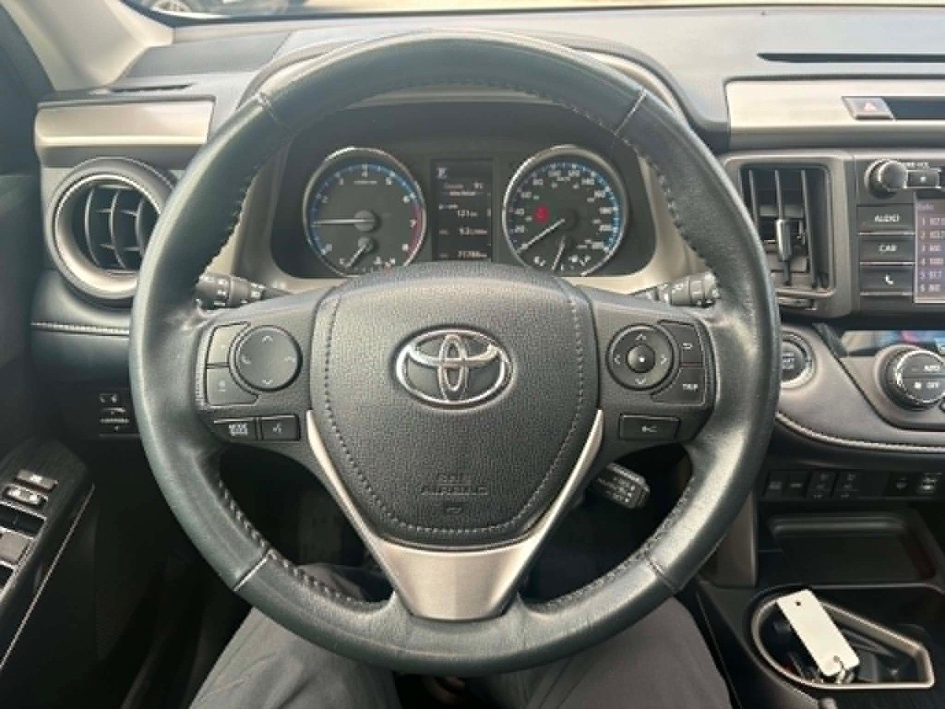Toyota RAV4 2018 - Thumbnail 5
