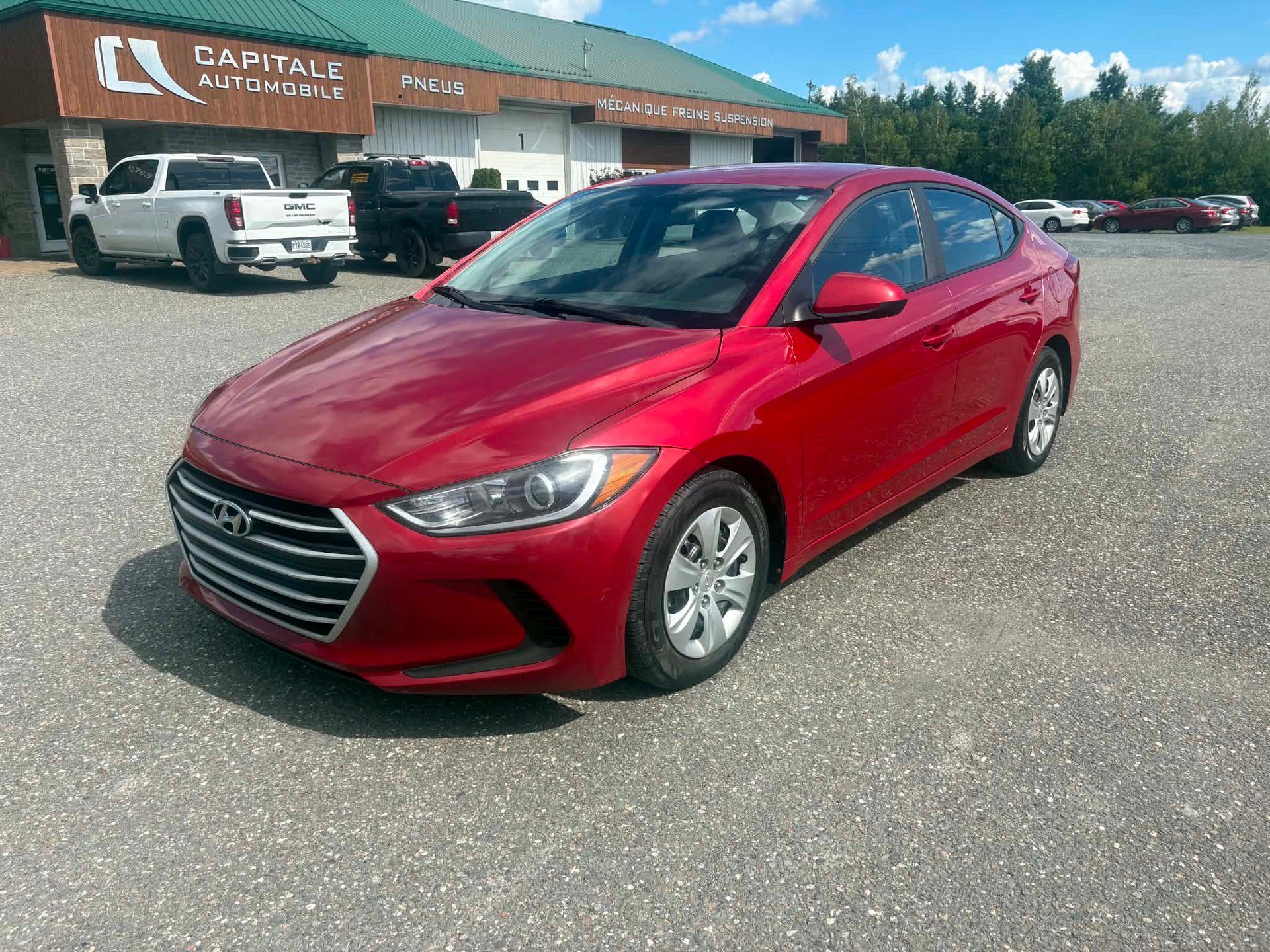 Hyundai Elantra 2017 - Thumbnail 4