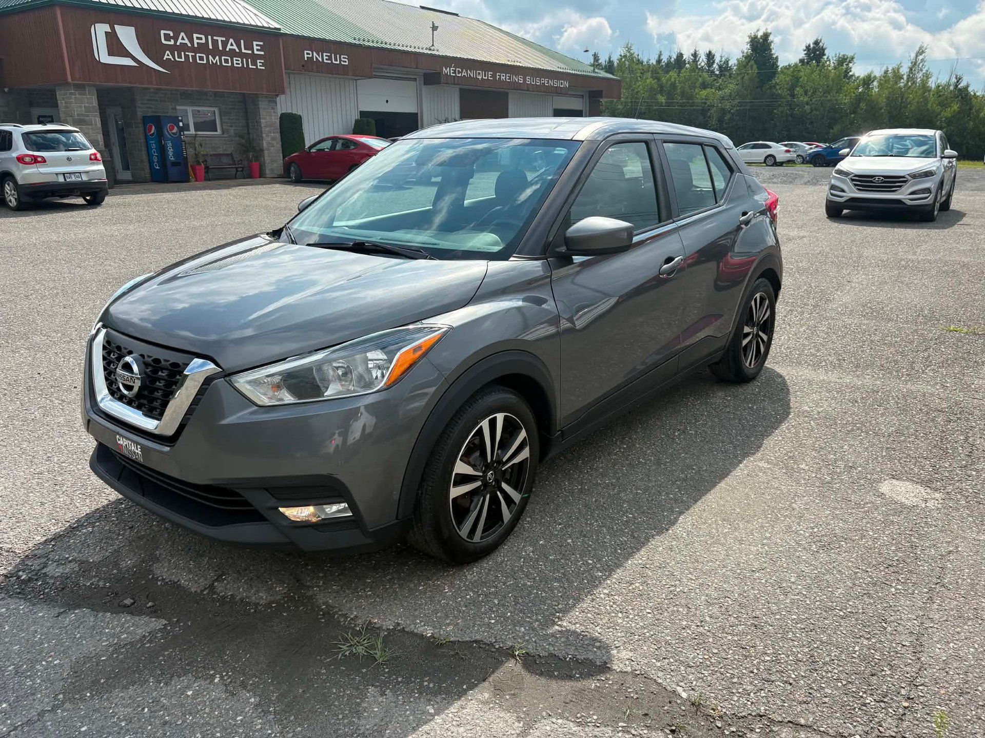 Nissan Kicks 2019 - Thumbnail 2