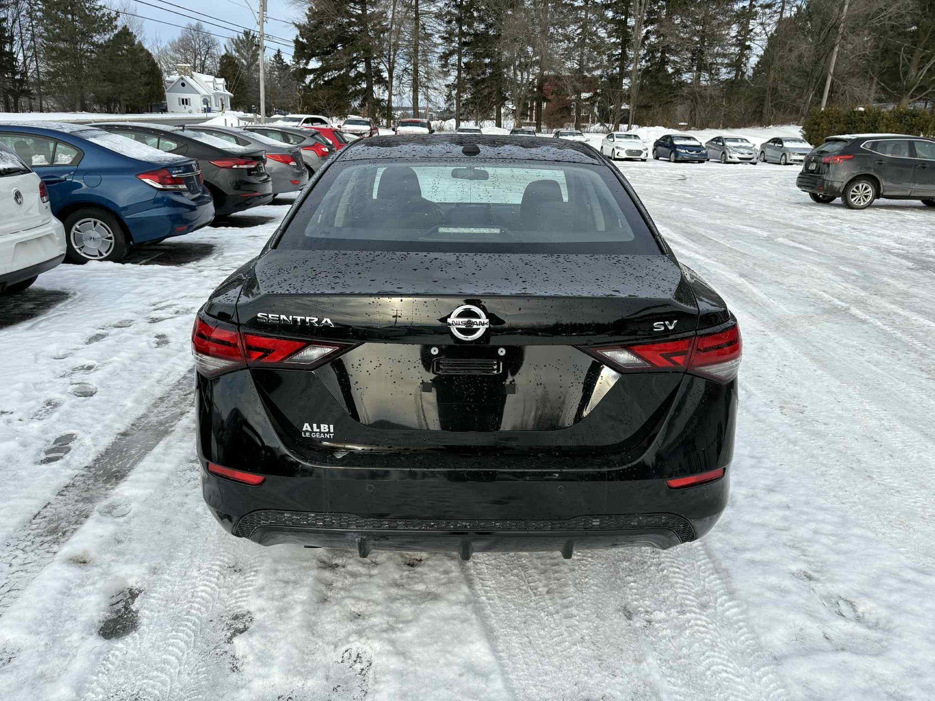 Nissan Sentra 2022 - Image 4