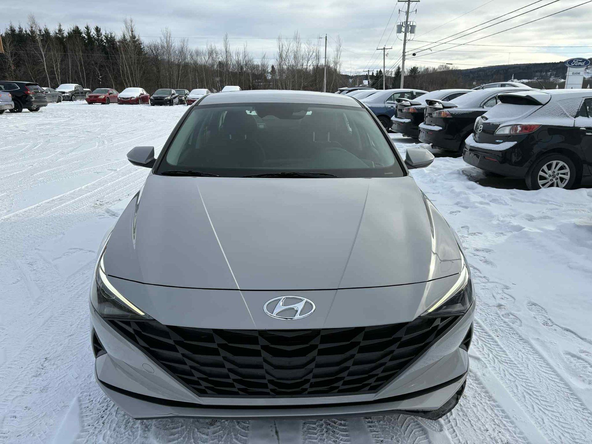 Hyundai Elantra 2022 - Image 1