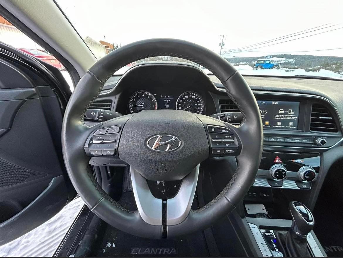 Hyundai Elantra 2020 - Image 6